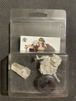 Warmachine MiniCrate #24 Shield Sister (Paladin of the Order of the Wall ) - Image 1 of 2