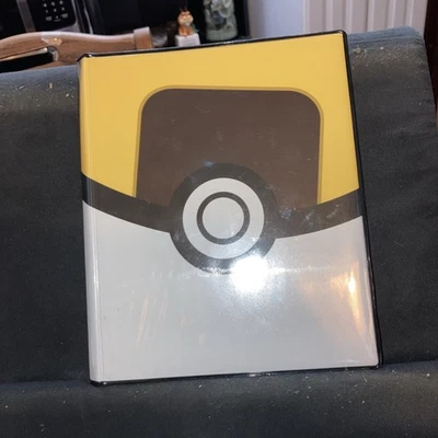 Portafolio Pokémon Ultra Pro de 4 bolsillos  Foto 1 de 4