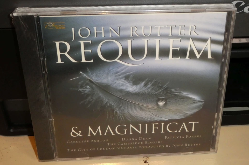 New Sealed CD JOHN RUTTER REQUIEM & MAGNIFICAT ~Cambridge Singers  London Sinfon - Imagem 1 de 1