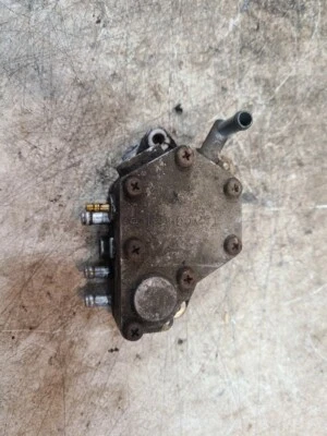 YAMAHA 1998 XTC Fuel Pump Assy 8CR-24410-01-00 RW4503 - Image 1 of 3