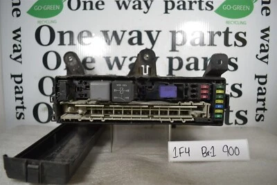  8266253101 LEXUS iS250iS350 2006-15 bloque de caja de relé de fusibles OEM 1F4 900 B1 Foto 1 de 4