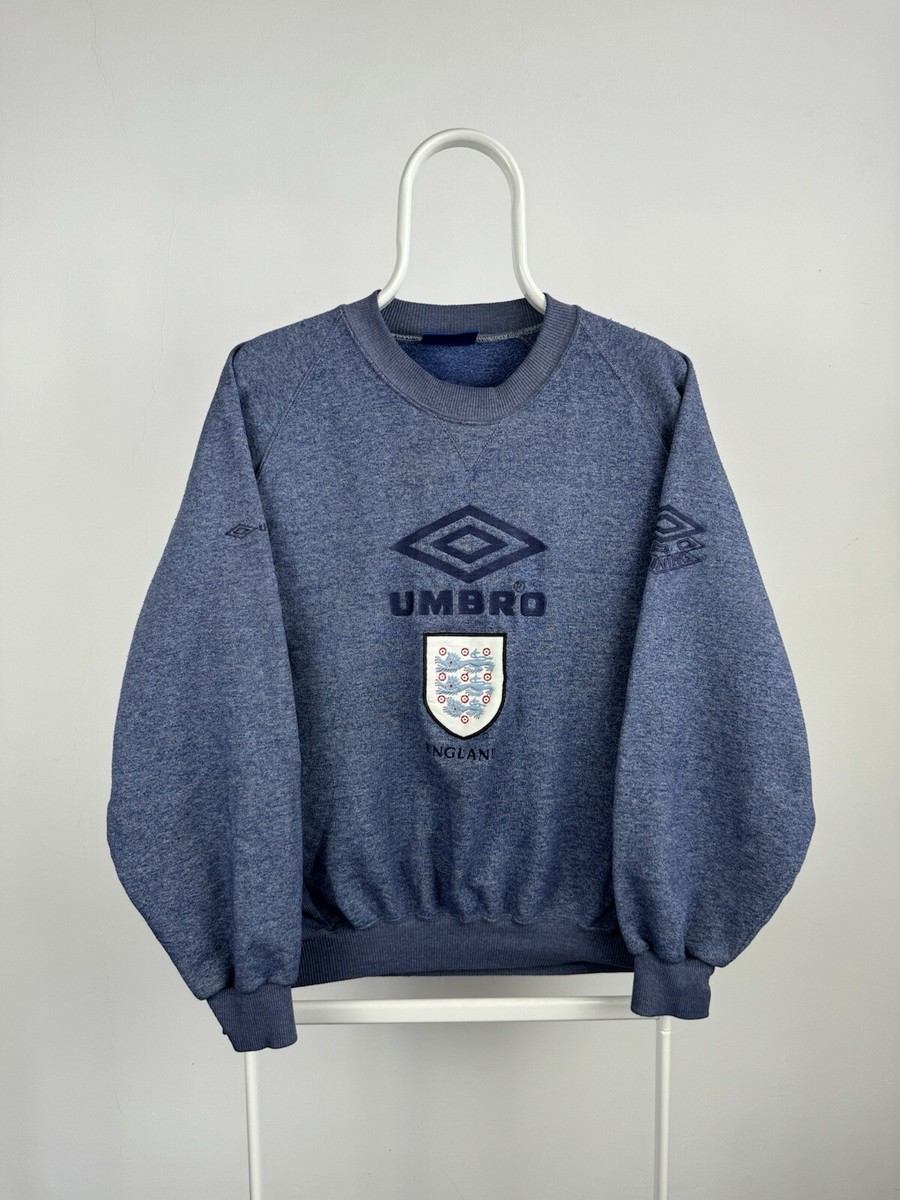 【UMBRO】 ★ Vintage Pop Round Neck Sweat Shirt ★ Loose Fit Umbro UO Exclusive Logo Crew Neck Sweater | Urban Outfitters