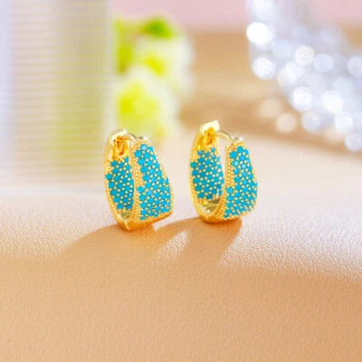 Lujosos pendientes de aro enchapados en oro micro pavé azul turquesa para novias boda Foto 1 de 4
