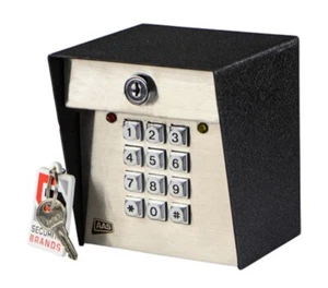NEW IN BOX Security Brands 12-000 26-BIT WIEGAND-OUTPUT KEYPAD - Picture 1 of 13