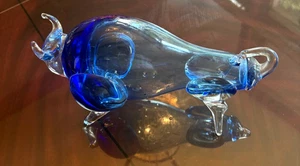 VINTAGE HANDCRAFTED BLUE/CLEAR GLASS BULL FIGURINE ART DECO 9 1/2" L x 5 1/2" H - Picture 1 of 10