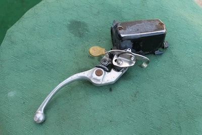 Alavanca de freio de mão cilindro mestre freio dianteiro pan europeu Honda ST 1100 16358 - Imagem 1 de 4