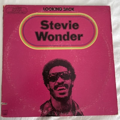 STEVIE WONDER - Looking Back 1977 USA Triple LP NM Vinyl Motown  Foto 1 de 4