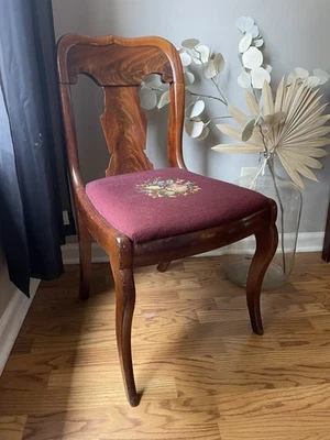 Antigua silla lateral victoriana imperio americano llama caoba con asiento de aguja Foto 1 de 4