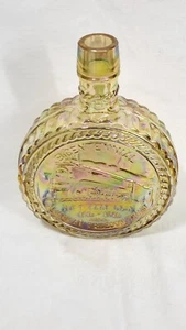 Holly City Bottle Bicentennial American Freedom Train & US Yellow Glass Decanter - Picture 1 of 9
