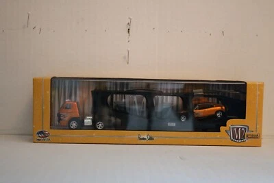 M2 Machines 2015 Auto-Haulers 1969 Dodge L600 COE & 1969 Dodge Charger Daytona - Image 1 of 4