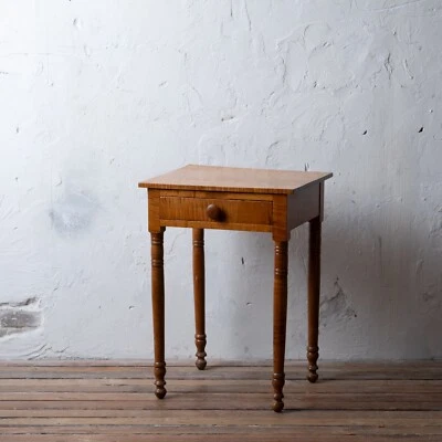 Sheraton Maple One抽屉支架 — 第 1/4 张图片