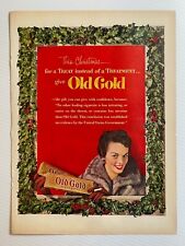 1951 Old Gold CigarettesPrint Advertisement "This Christmas..." Lady In Fur Coat