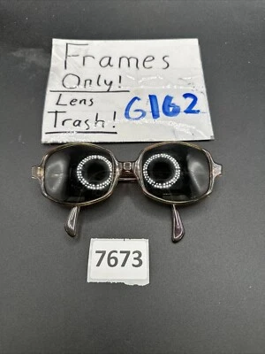 Óculos de sol oval vintage American Optical CN138T-51 taco marrom SOMENTE ARMAÇÕES G162 - Imagem 1 de 4