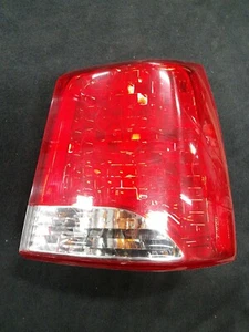 KIA SORENTO RH TAIL LIGHT OEM NICE 11 12 13 2011-2013 #92402-1U000 - Picture 1 of 3