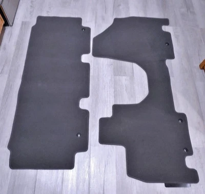 2011-2017 年本田奥德赛原始设备制造商地毯灰色脚垫前排和第二排非常干净 — 第 1/4 张图片