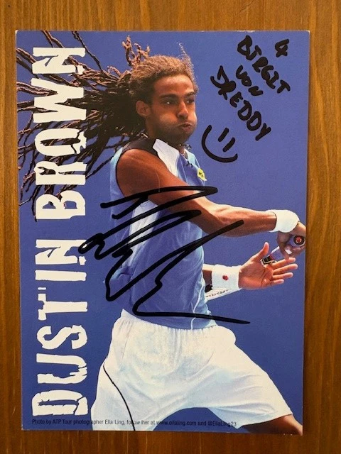 Dustin Brown (Tennis) handsigniertes Autogramm auf einer AK (10 x 15cm) - Bild 1 von 1