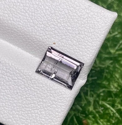 1.81CT Outstanding 100% natural Purple Tourmaline loose gemstone - Image 1 of 3