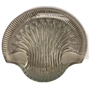 Studio Nova Clear Glass Clam Shell Shaped Serving Platter 10.5" Beach House - Picture 1 of 3