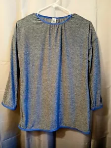 Nwt Crew neck Athletic T-shirt womens M Blue static print Stretch workout wear - Picture 1 of 6