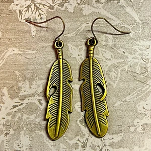 Bronze Tone Etched Feathers Charm Dangle Earrings. Birds. French Hooks. S407 - Picture 1 of 2
