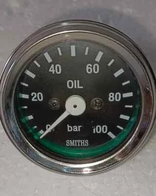 Smiths Oil (bar 100 ) Pressure Gauge Black Chrome - Image 1 of 4