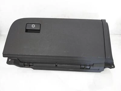 Caja de almacenamiento con compartimento para guantes Toyota Sienna 2015-2020 - negra - arañazos Foto 1 de 4