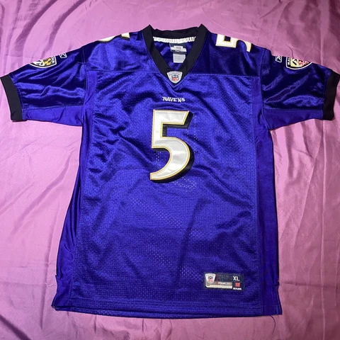 Reebok Joe Flacco Baltimore Ravens #5 NFL Jersey - Youth XL (18” x 27”) Cover