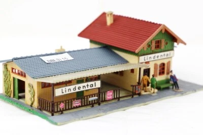 Faller 92 D/131548 HO edifici/stazioni bbl3)15 - Immagine 1 di 2