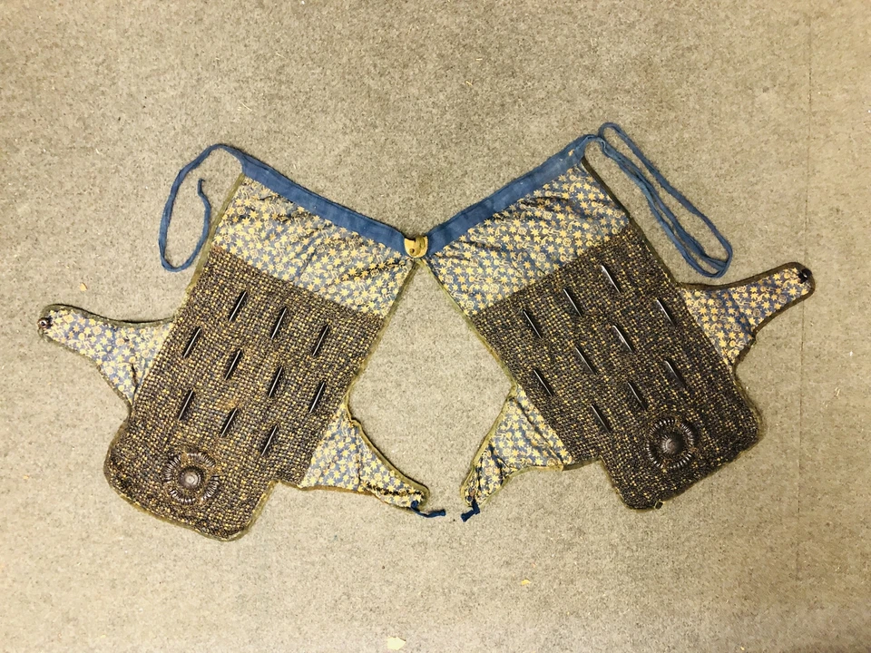 Y5752 YOROI Haidate 铁大腿护卫江户时代日本古董老式装甲装备 — 第 1/4 张图片