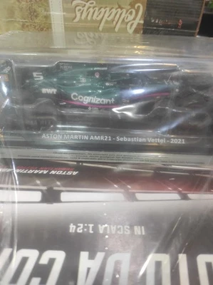 LEGGENDARIE AUTO DA CORSA-ASTON MARTIN AMR21-VETTEL-2021 CENTAURIA 1/24 NUOVA - Immagine 1 di 4