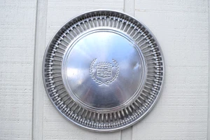 Cadillac Eldorado Wheel Cover Hubcap 1971 - Picture 1 of 16