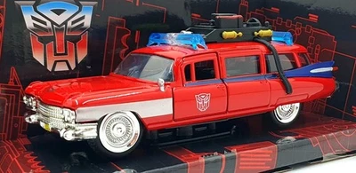 Jada 1/32 Scale 35863 - ECTO-1 Transformers/Ghostbusters Hollywood Rides - Red - Image 1 of 4