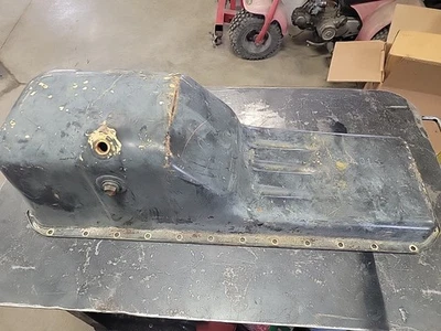 Panela de óleo 3914013 CUMMINS 6CT-8.3 - Imagem 1 de 3