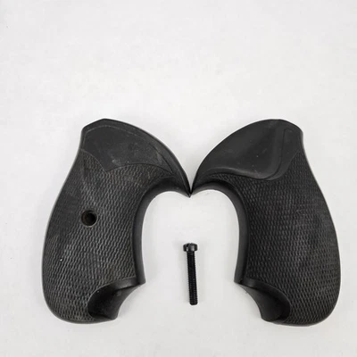 Empuñaduras compactas usadas Pachmayr empuñadura Charter Arms Bulldog goma 38 44 especial Foto 1 de 4