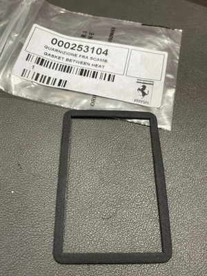 Junta intercambiadora de calor Ferrari 458 #253104 Foto 1 de 2