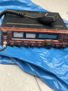 CB Funk Funkgerät ALBRECHT AE8000 Wurzelholzoptik Heimstation + Mikrofon - Bild 1 von 10