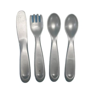 Paso 2 Diversión Con Amigos Cocina REEMPLAZO 4 piezas Juego de utensilios Tenedor Cuchara Cuchillo - Imagen 1 de 3