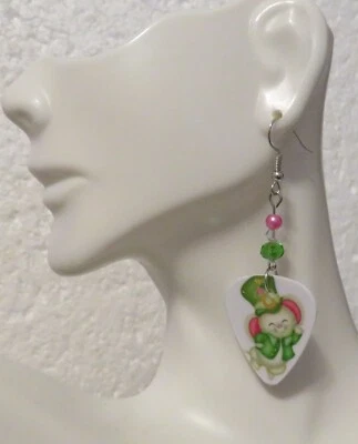 Pendientes personalizados de 2" Irish-St Patricks Day Mouse haciendo una plantilla  Foto 1 de 4