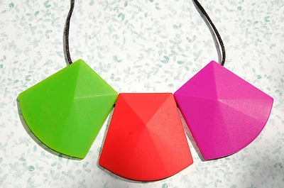 Silicone Teething Beaded Multicolor Necklace Jewellery Teether BPA free red pink - image 1 of 3