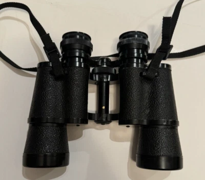TASCO Binoculars Model 304-7x35- Light Weight - Field View At 1000YDS - 358FT - Image 1 of 4