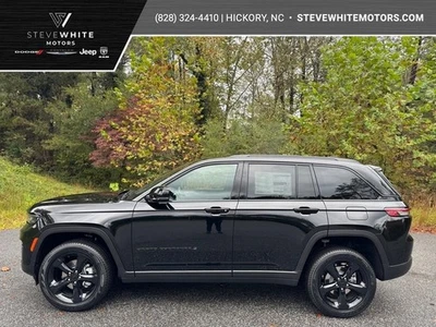 2025 Jeep Grand Cherokee Limited 4WD Black Pkg - Image 1 of 4