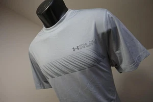 Under Armour Run Gym Shirt Fitted HeatGear Gray Short Sleeve Mens Sz Large - Picture 1 of 9