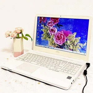 Fujitsu LaVie 15.6 Inch Laptop with Webcam Intel Celeron 4GB 1000GB Windows 10 - Picture 1 of 9