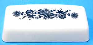 Pyrex Butter Dish Lid Only Old Town Blue White Blue Vintage Floral - Picture 1 of 3