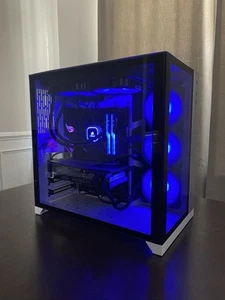 Custom PC 2080 Super, I710700k, 4tb storage - Afbeelding 1 van 8