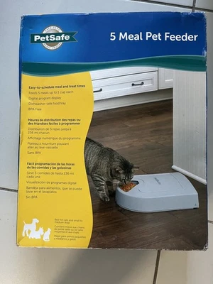 PetSafe 5 Meal Pet Feeder new - Image 1 of 2