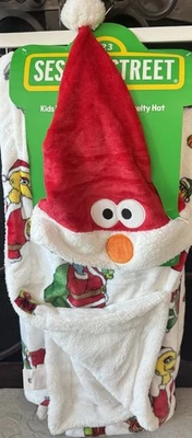 SESAME STREET PLUSH CHRISTMAS THROW BLANKET 带 ELMO SANTA 帽子 & Characters 全新 — 第 1/4 张图片