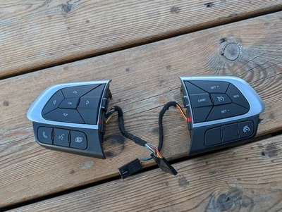 Iveco Daily VI 6-Series steering wheel Buttons Switches SET R+L OEM 16-23 - Image 1 of 4