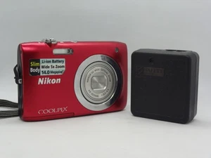 Nikon Coolpix S2600 14MP Digital Compact Camera Nikkor 5x Zoom Tested Red - Picture 1 of 14