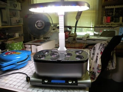 Miracle-Gro Smart Countertop AeroGarden Harvest LED 100641 PGM IN BOX INSTRUCT. Foto 1 de 4